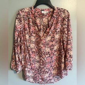 Kenar Pink Floral V-Neck Lightweight Blouse Size medium